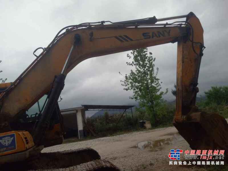 江西出售转让二手8500小时2010年三一重工SY215C挖掘机