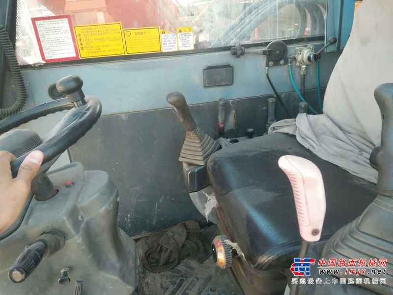 天津出售转让二手2500小时2012年恒特重工轮挖HTL70挖掘机