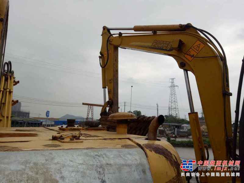 广西出售转让二手6452小时2011年卡特重工CT60挖掘机