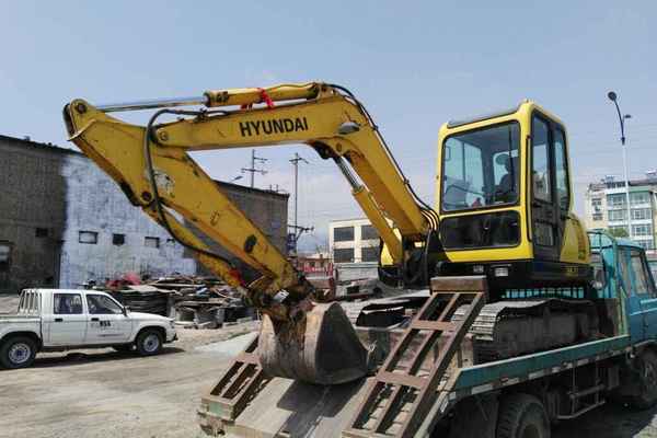 山西出售转让二手8000小时2009年现代R55挖掘机