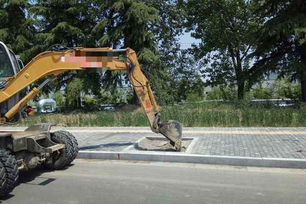 江苏出售转让二手2000小时2015年福建劲工JG75挖掘机