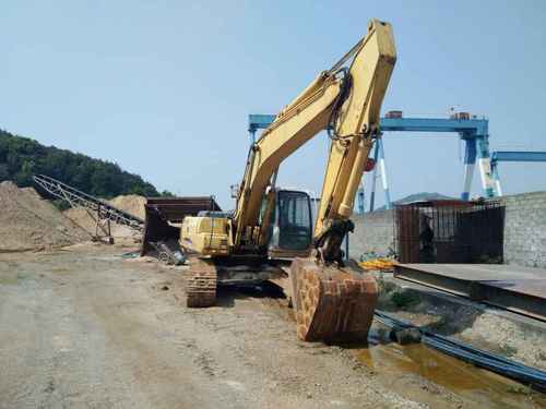 浙江出售转让二手10000小时2004年住友SH200A3挖掘机
