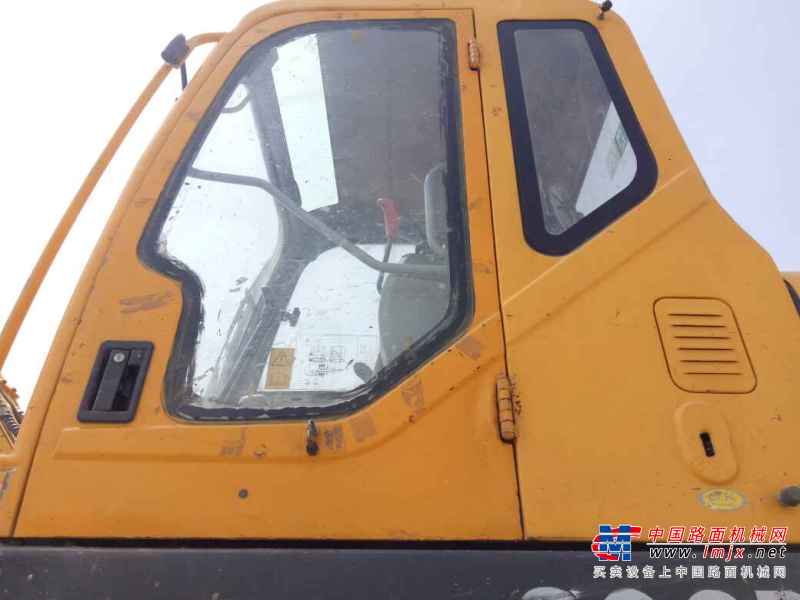 宁夏出售转让二手5000小时2013年山重建机JCM906D挖掘机