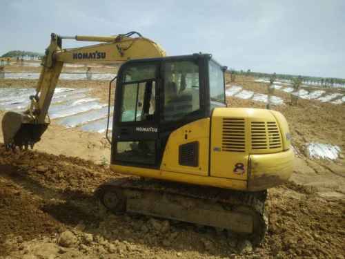 湖北出售转让二手4500小时2012年小松PC70挖掘机
