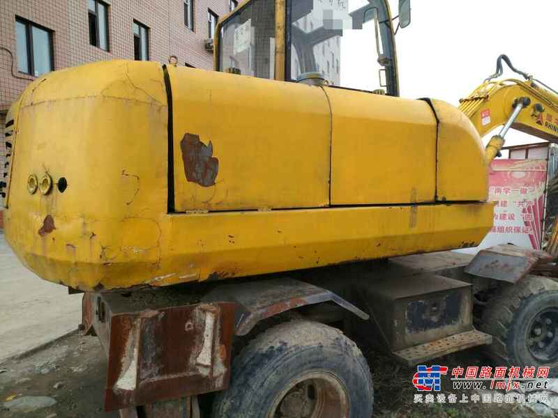 吉林出售转让二手1000小时2009年犀牛重工轮挖XNW44180挖掘机
