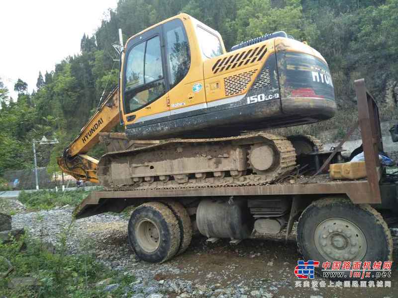 重庆出售转让二手7800小时2011年现代R150LC挖掘机