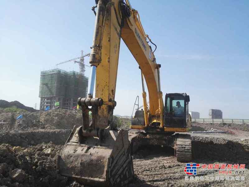 四川出售转让二手7200小时2013年住友SH360HD挖掘机