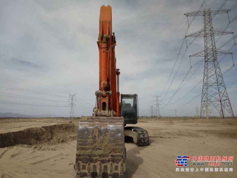 宁夏出售转让二手8000小时2009年日立ZX330挖掘机
