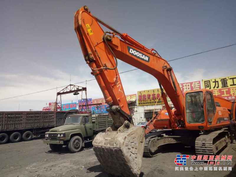内蒙古出售转让二手7000小时2010年斗山DH300LC挖掘机