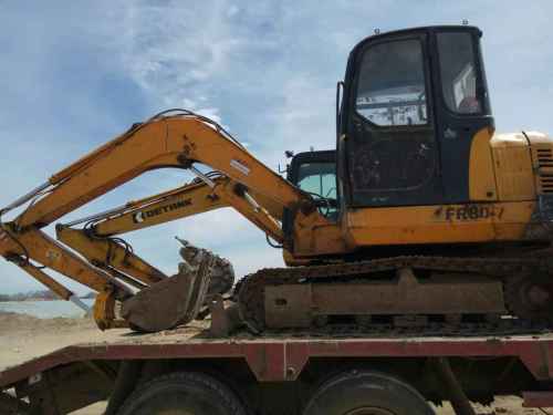 内蒙古出售转让二手11000小时2009年福田雷沃FR60挖掘机