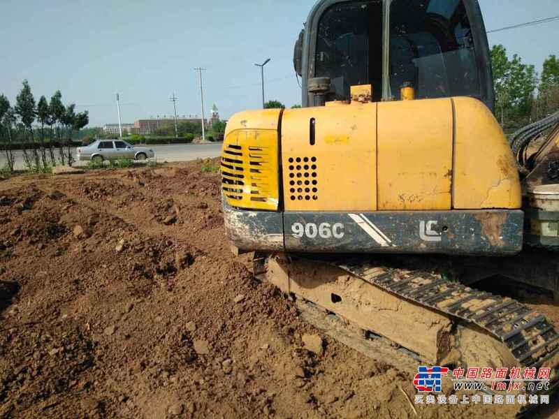 河南出售转让二手6000小时2011年柳工CLG906C挖掘机