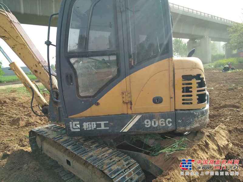 河南出售转让二手6000小时2011年柳工CLG906C挖掘机