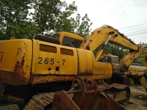 河北出售转让二手10000小时2010年现代R265LC挖掘机