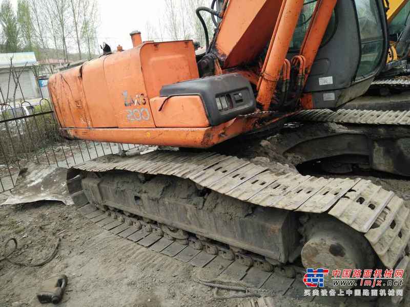 河北出售转让二手19150小时2004年日立EX200挖掘机