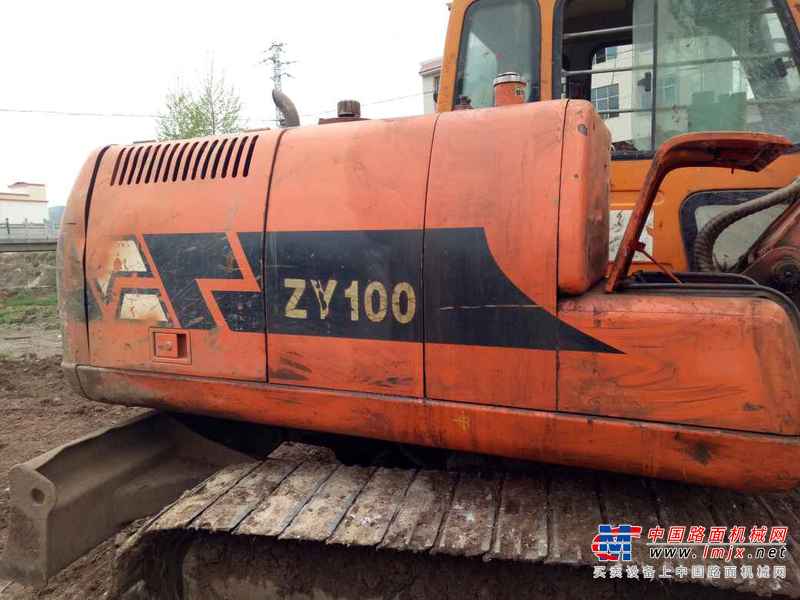 云南出售转让二手8750小时2009年振宇ZY80挖掘机