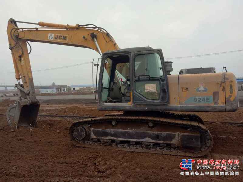 河南出售转让二手8000小时2011年山重建机JCM921C挖掘机