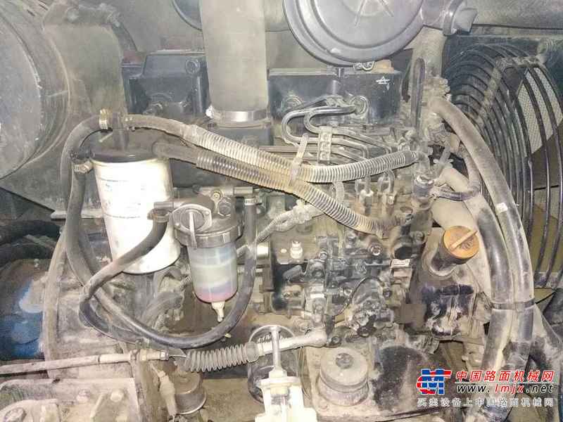 河南出售转让二手6300小时2011年现代R60挖掘机