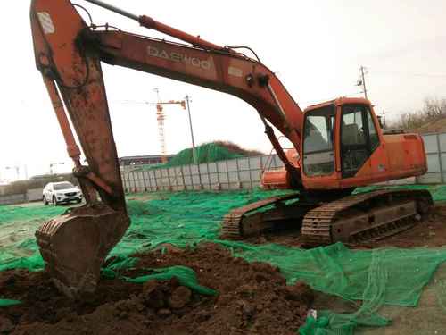 陕西出售转让二手15000小时2004年大宇DH220LC挖掘机
