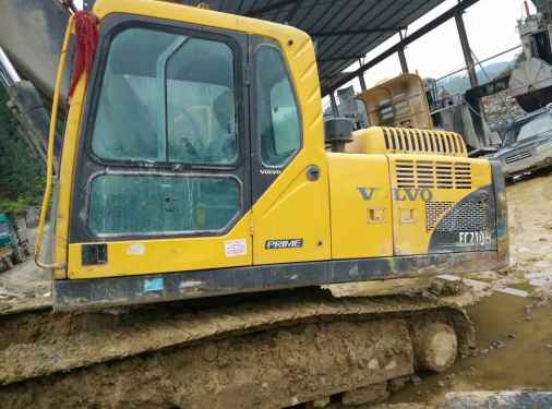 贵州出售转让二手8820小时2010年沃尔沃EC210B挖掘机