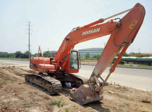 安徽出售转让二手16050小时2008年斗山DH220挖掘机
