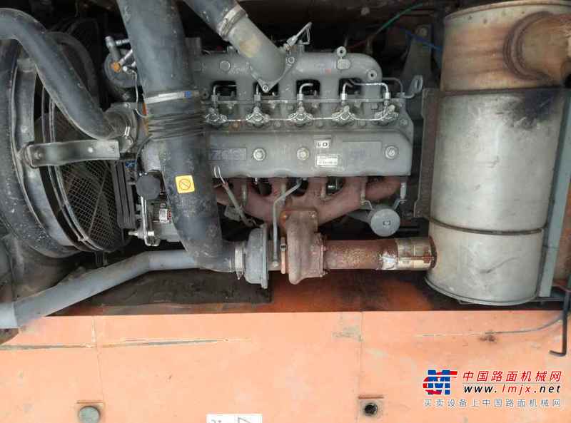 贵州出售转让二手8300小时2011年日立ZX250H挖掘机