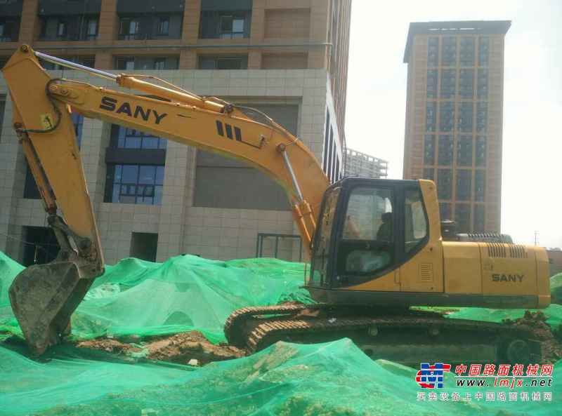陕西出售转让二手4720小时2011年厦工XG822LC挖掘机