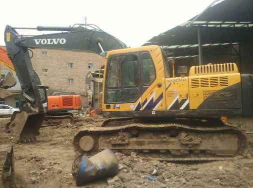 陕西出售转让二手4700小时2012年沃尔沃EC210BLC挖掘机