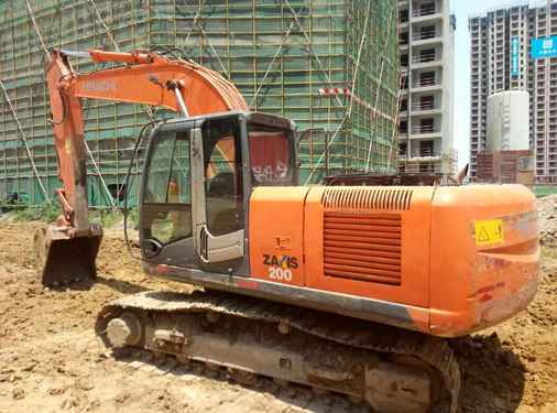 安徽出售转让二手9061小时2010年日立ZX200挖掘机