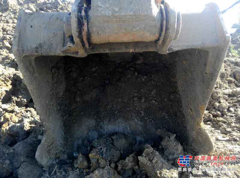 辽宁出售转让二手12000小时2007年日立ZX230挖掘机