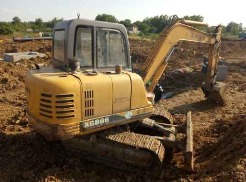 安徽出售转让二手7500小时2012年厦工XG806挖掘机