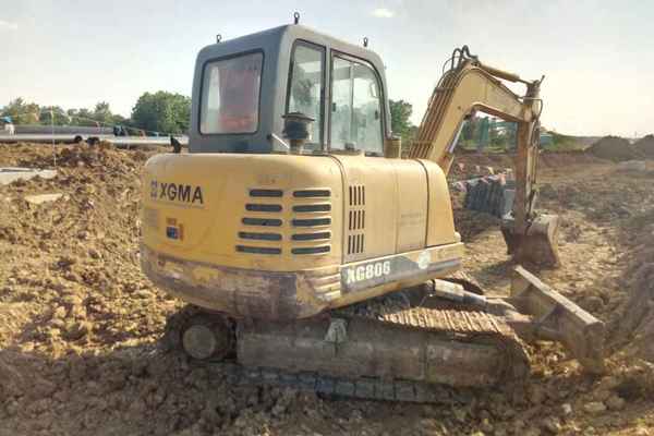 安徽出售转让二手7500小时2012年厦工XG806挖掘机