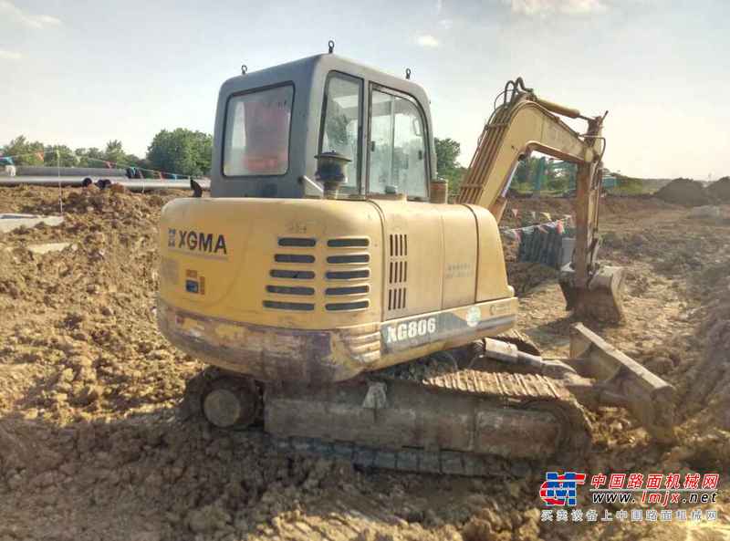 安徽出售转让二手7500小时2012年厦工XG806挖掘机