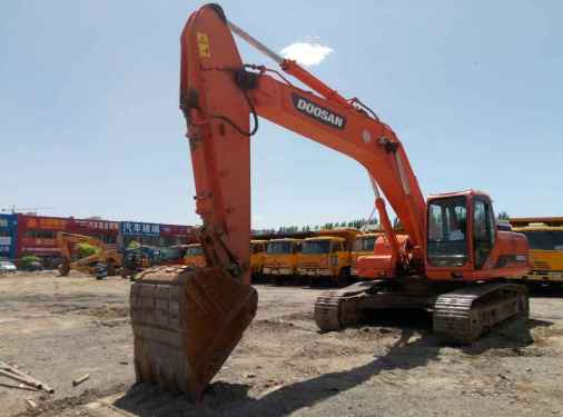 宁夏出售转让二手7000小时2011年斗山DH300LC挖掘机