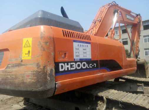 辽宁出售转让二手7500小时2012年斗山DH300LC挖掘机