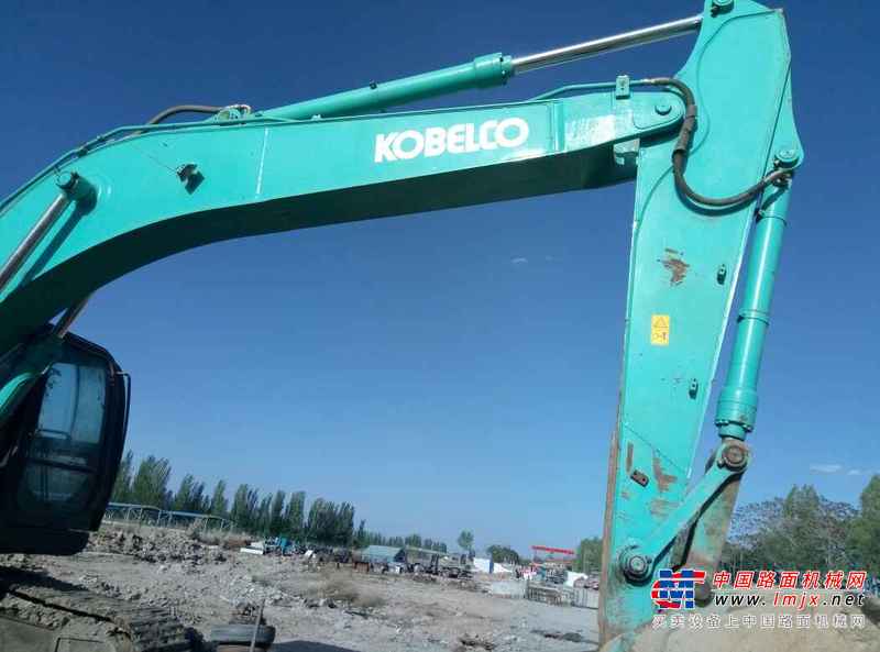 宁夏出售转让二手7000小时2011年神钢SK260LC挖掘机
