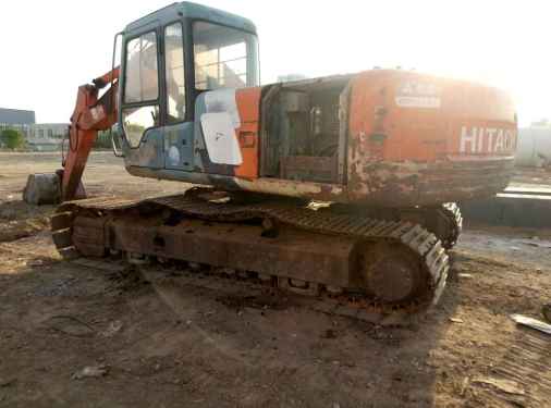 宁夏出售转让二手10000小时2005年日立EX200挖掘机