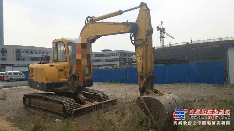 河南出售转让二手8500小时2011年山重建机JCM906D挖掘机