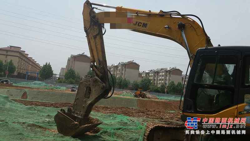 河南出售转让二手8000小时2010年山重建机JCM921C挖掘机