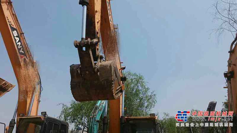 河北出售转让二手5680小时2011年三一重工SY235C挖掘机