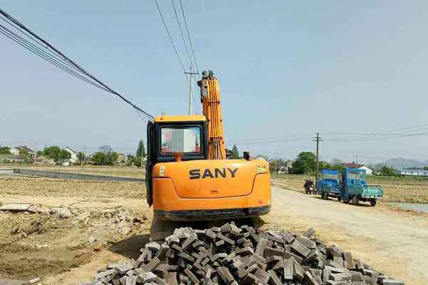 安徽出售转让二手7164小时2011年三一重工SY75C挖掘机