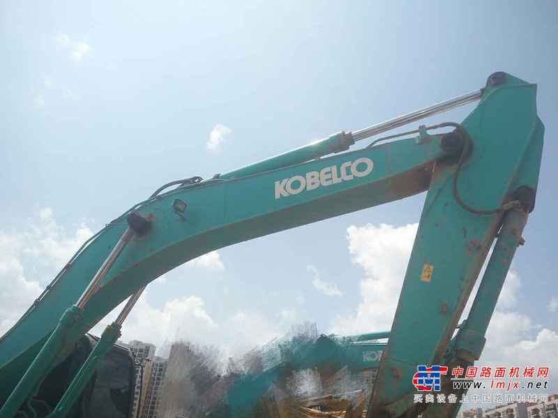 云南出售转让二手7136小时2011年神钢SK350LC挖掘机