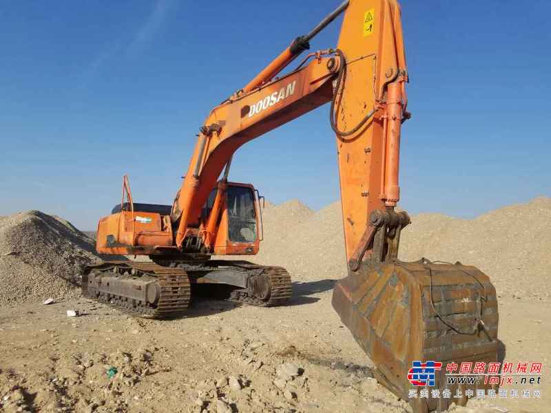 内蒙古出售转让二手12000小时2007年斗山DH300LC挖掘机