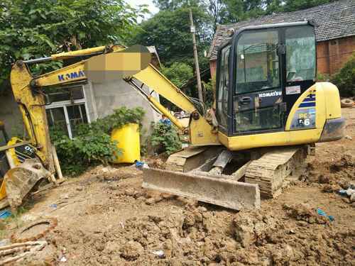 安徽出售转让二手9800小时2011年小松PC56挖掘机