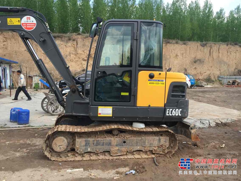 山西出售转让二手370小时2013年沃尔沃EC60C挖掘机