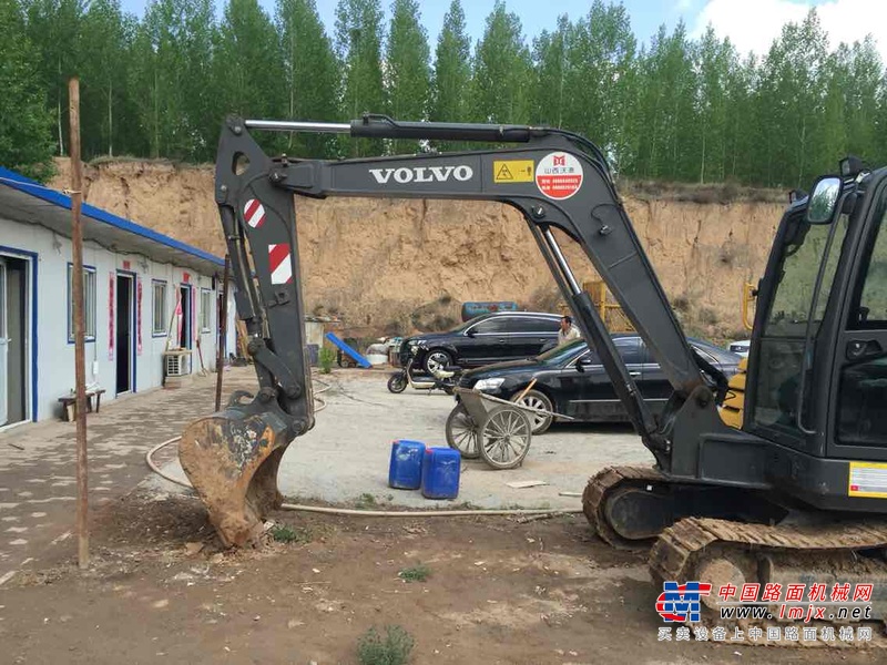 山西出售转让二手370小时2013年沃尔沃EC60C挖掘机