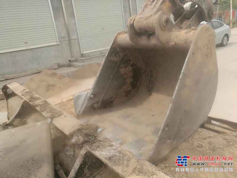 山西出售转让二手4042小时2011年厦工XG806挖掘机