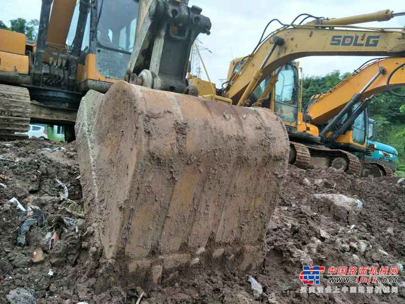 重庆出售转让二手7000小时2009年三一重工SY135C挖掘机