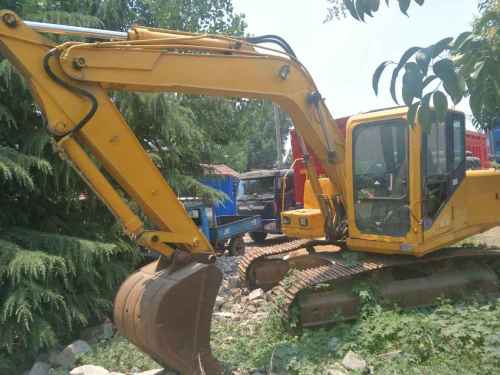 山东出售转让二手8000小时2009年泰安嘉和JH135C挖掘机