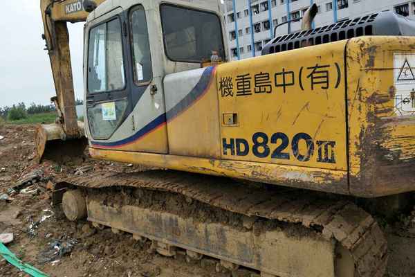 江西出售转让二手18000小时2009年加藤HD820III挖掘机