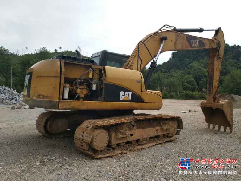 云南出售转让二手5821小时2011年卡特彼勒320D挖掘机